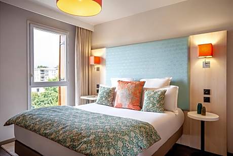 Residhome Paris-Guyancourt