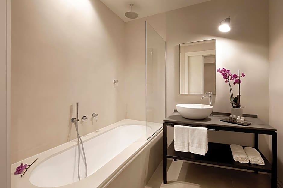 Opera35 Boutique Hotel