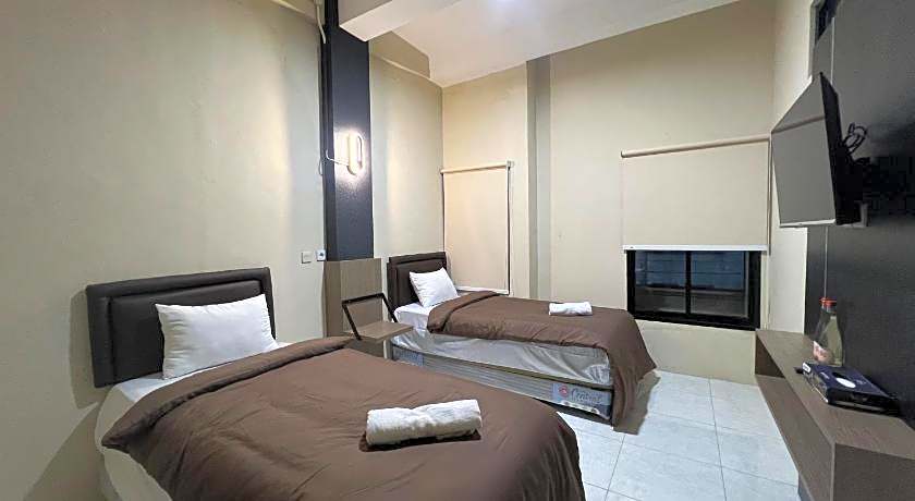 Brenn Hotel Semarang Mitra RedDoorz