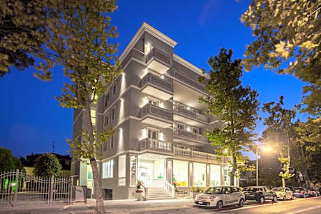 Hotel Star