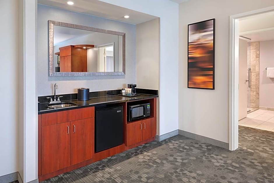 Courtyard by Marriott Pittsburgh Washington/Meadow Lands