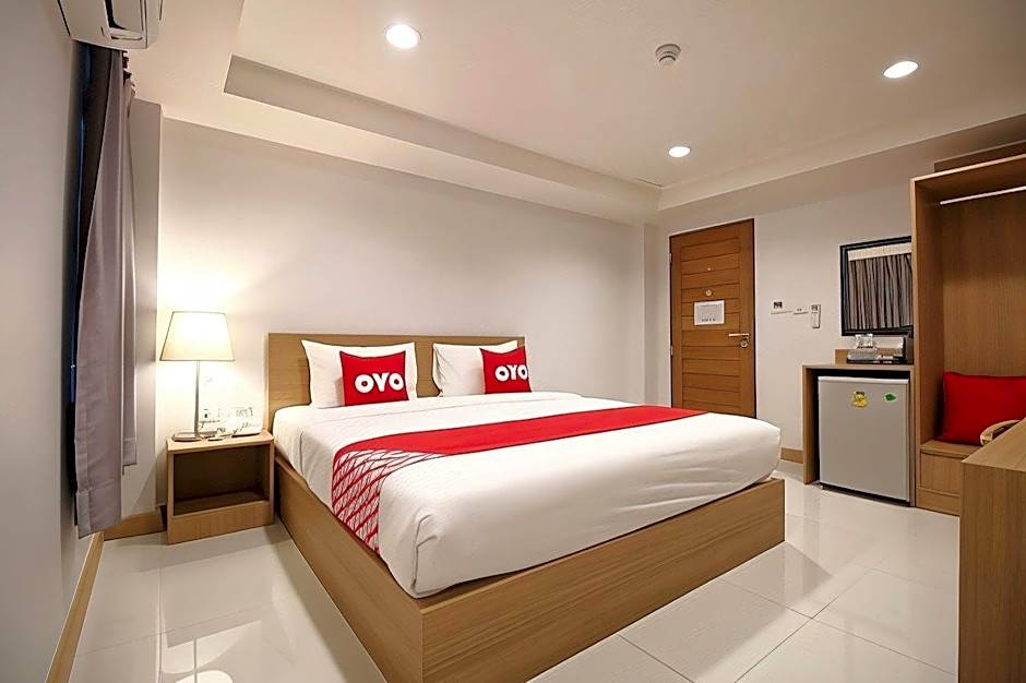 Pannee Residence @ Dinsor