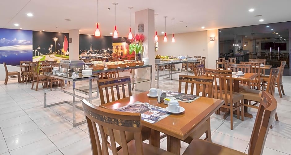 Tulip Inn Sao Luis Praiabella