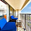DoubleTree by Hilton Hotel Carson