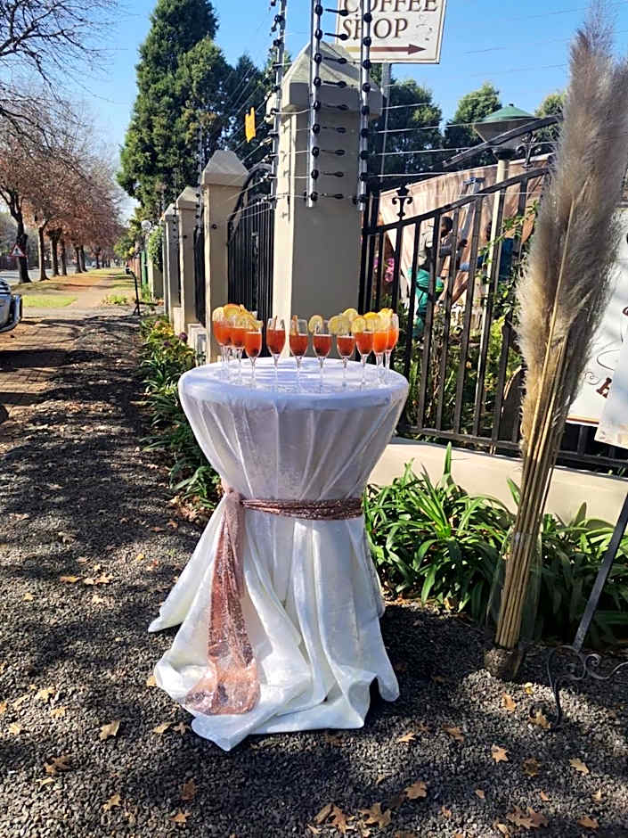 Oregon Place Guest House