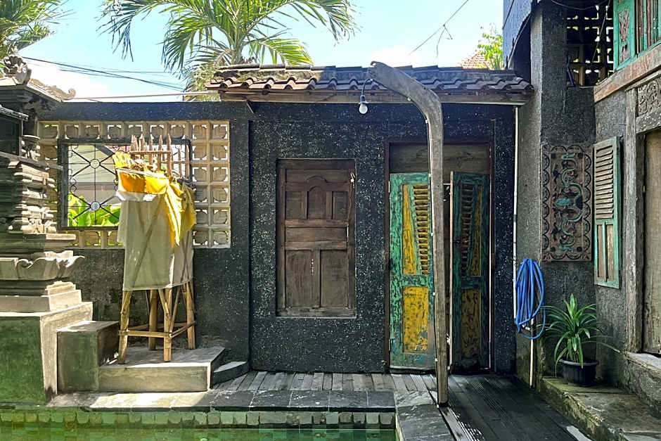 TwoSpaces Living at Bunga Desa, Jimbaran