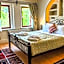 Nomads Cave Hotel & Rooftop