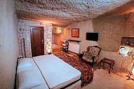 Saliche Cave Suite