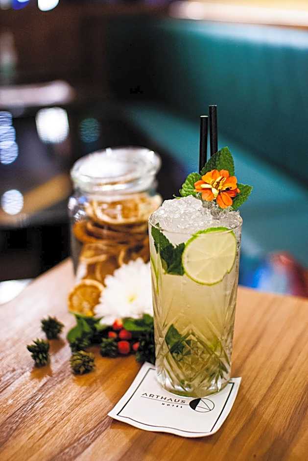 Arthaus Hotel