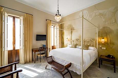 Superior Exterior Twin Room