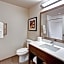 Holiday Inn Express & Suites Manhattan By IHG