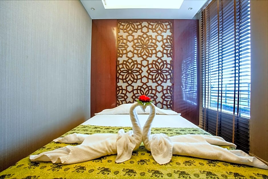 Best Western Plus Maple Leaf