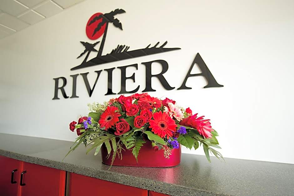 Riviera Motor Inn