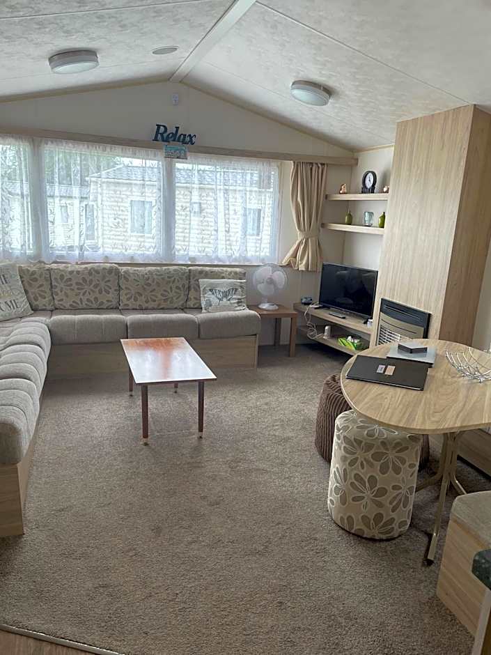 Parkdean Static caravan on cherry tree holiday park