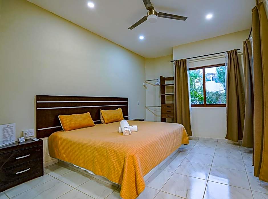 Hotel y Suites Los Encantos
