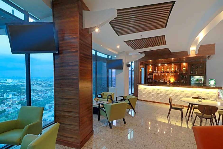 Holiday Inn Queretaro Zona Diamante By IHG