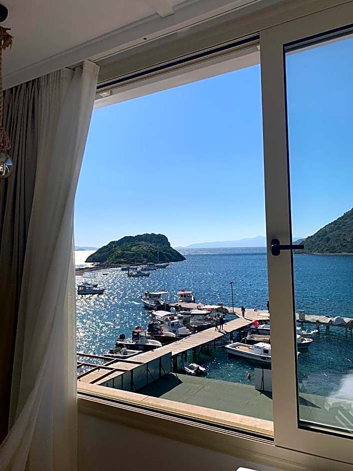 Liman Hotel Gumusluk