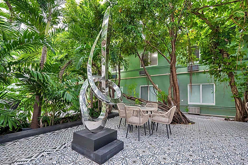 Atrium Hotel, Trademark Collection by Wyndham