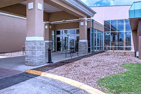 Lifestyle Inn Cedar Falls