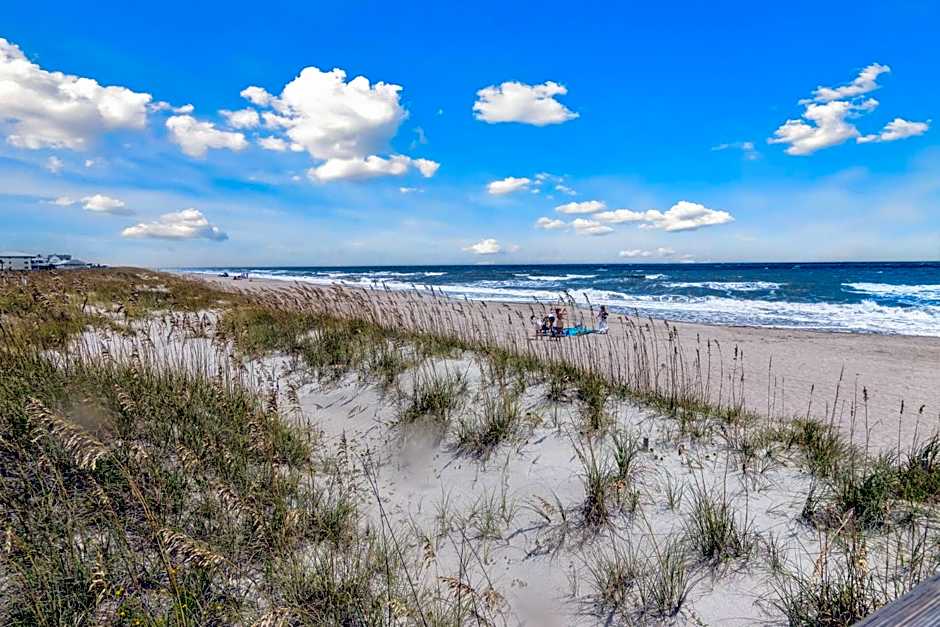 Beach 5 Villas on Amelia Island steps to the Ocean