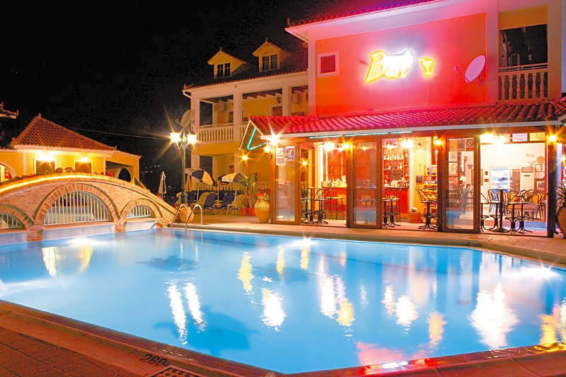 Elpida Hotel