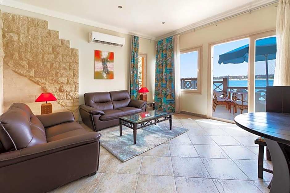 Golden Ocean Marina Hotel