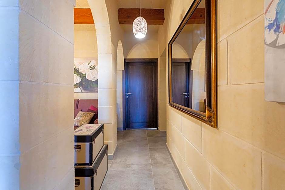 Ajuga Luxury Boutique B&B