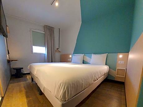 Standard Room with 2 Single Beds