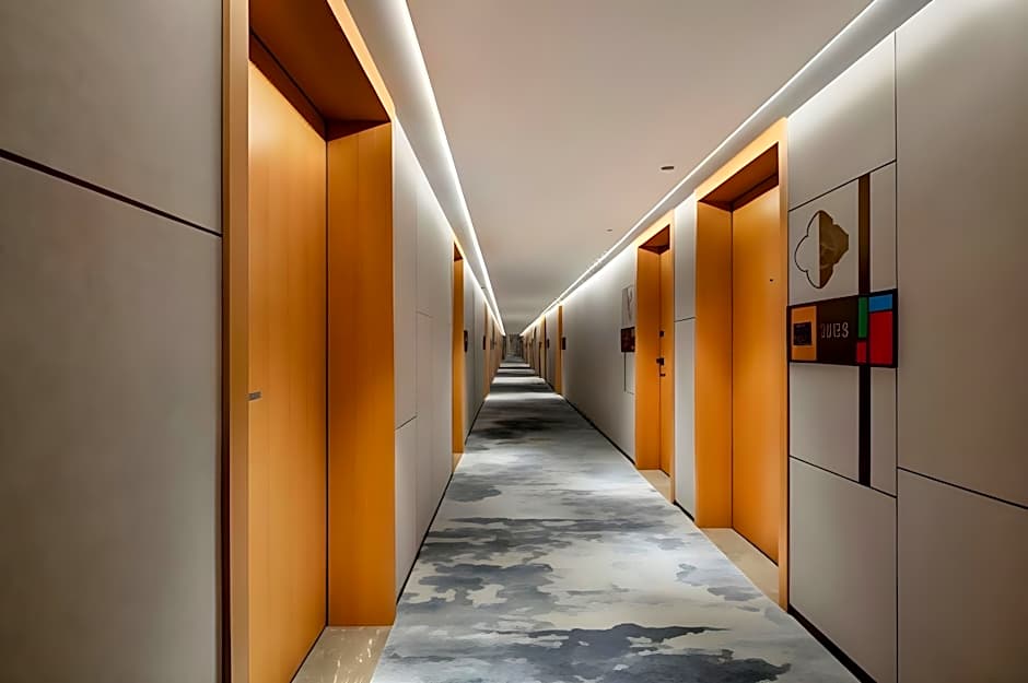 Guangzhou Hotel - Canton Fair Free Shuttle Bus