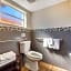 Quality Inn & Suites Airport/Cruise Port Hollywood