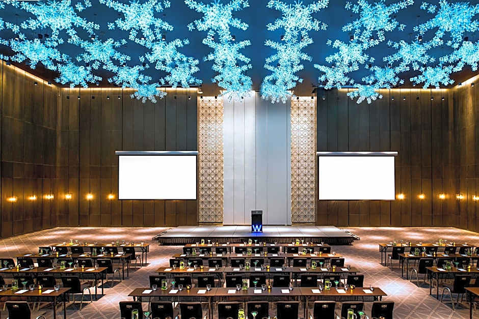 W Guangzhou