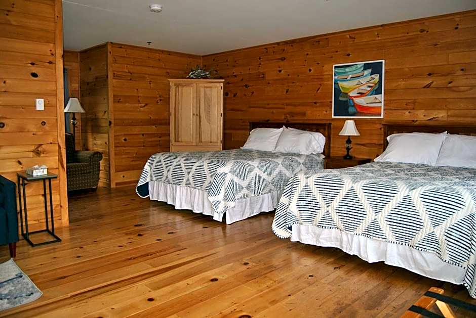 The Eggemoggin Reach Inn