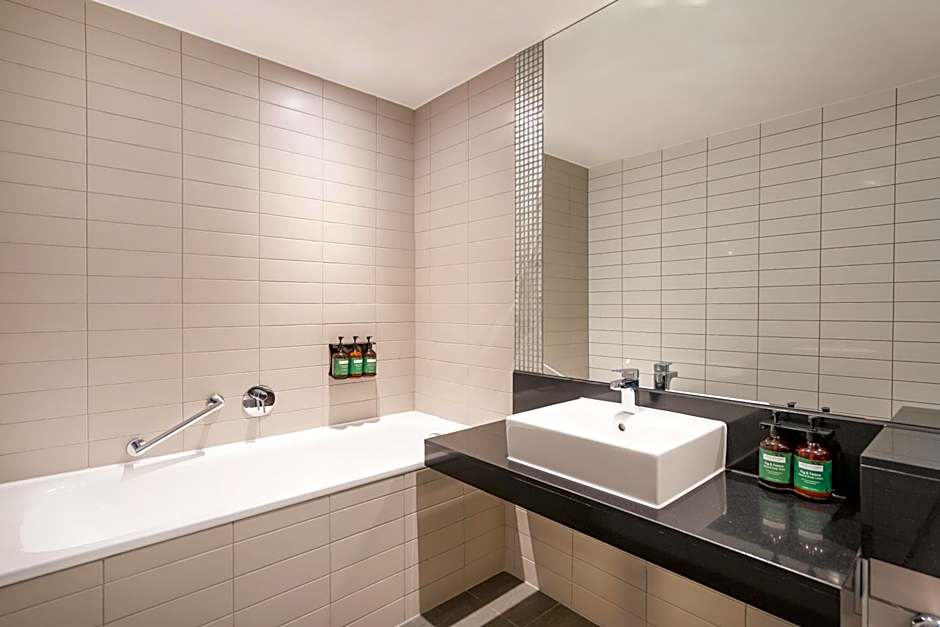 Crowne Plaza Newcastle - Stephenson Quarter By IHG