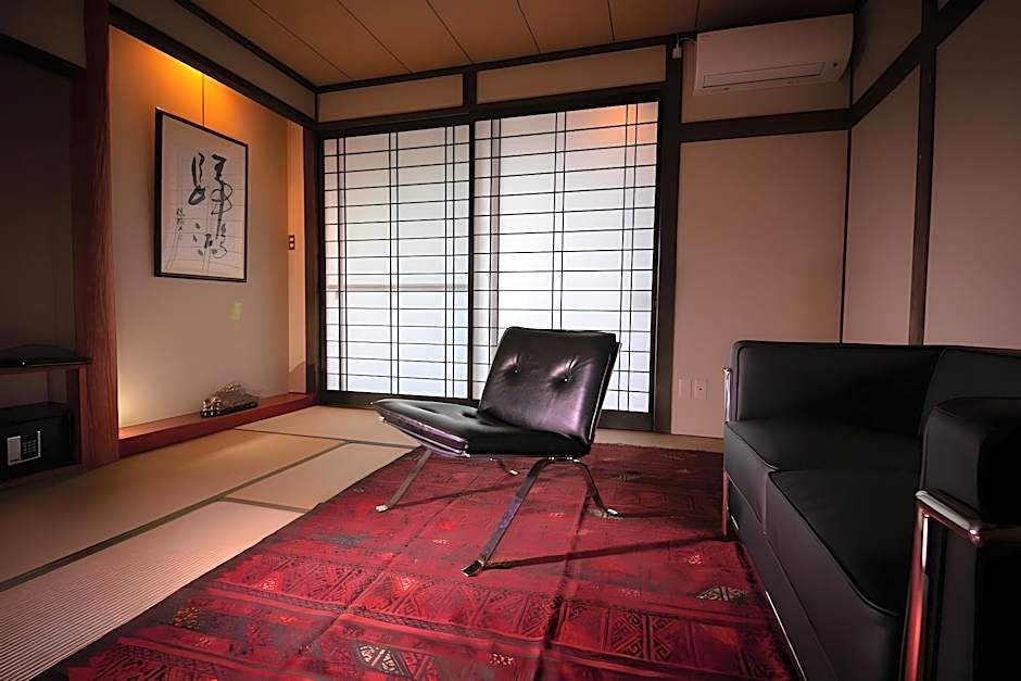 Yufuin Bath Satoyamasafu