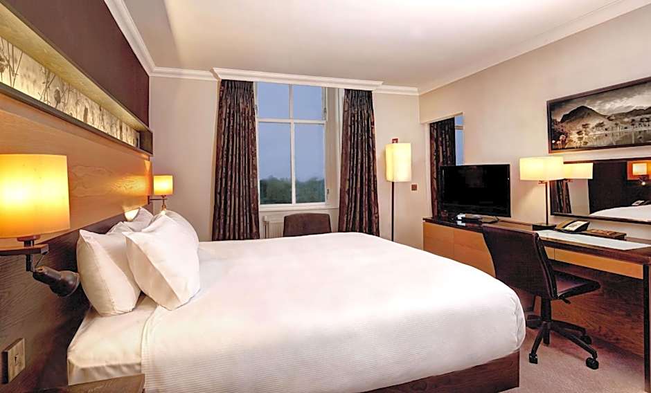 DoubleTree By Hilton Dunblane Hydro