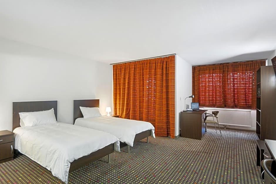 Neuchatel City Hotel