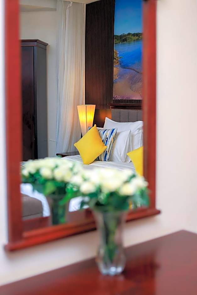 Royal Suites Hotel-Kampala