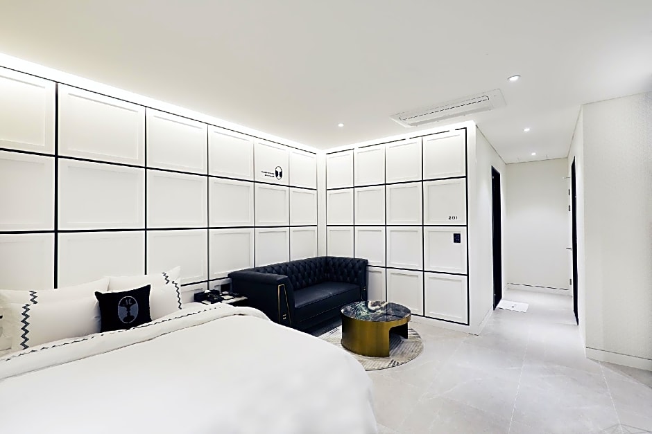 Paju Geumchon Mari Hotel