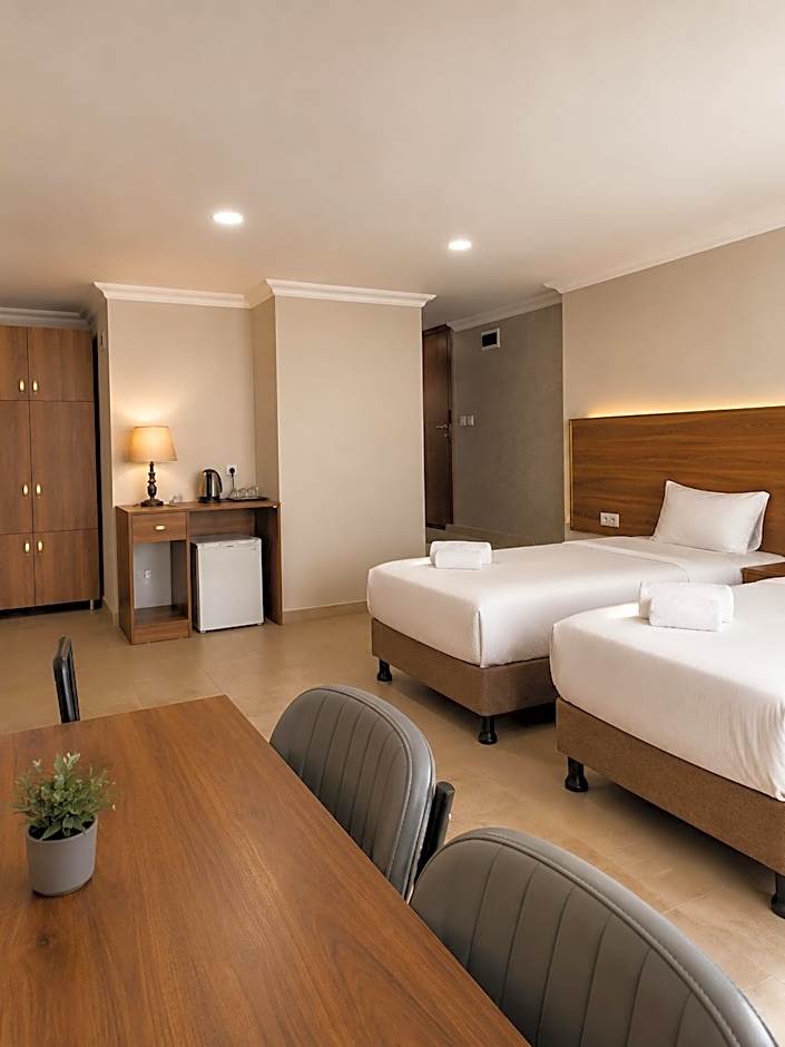 HOTEL REAL LİFE