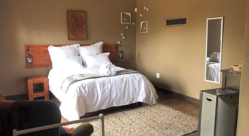 White Linen Guesthouse