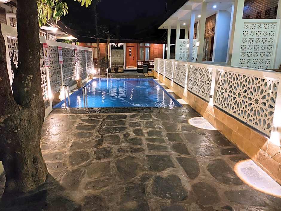 The Royal Joglo by ZUZU