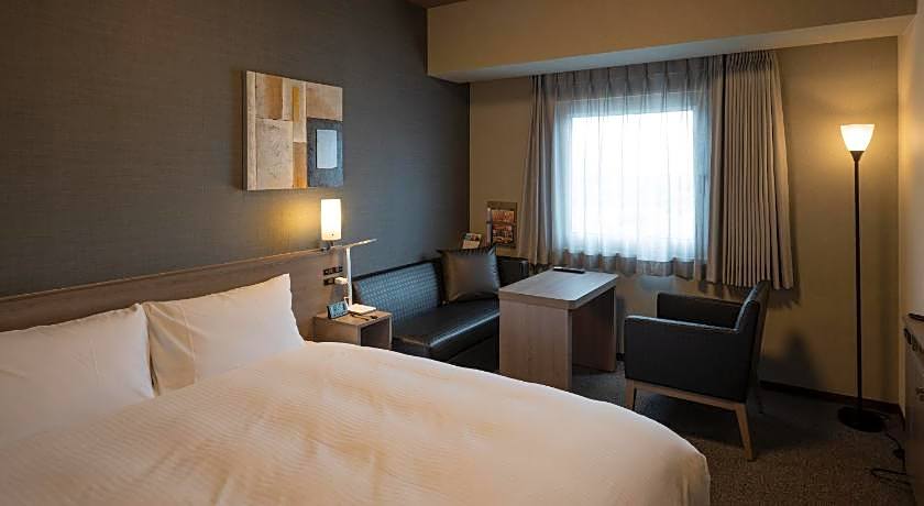 Hotel Route Inn Grand Wakayama Eki Higashiguchi