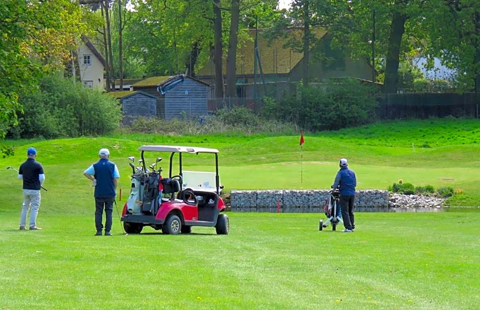 Manor Of Groves Hotel, Golf & Health Club