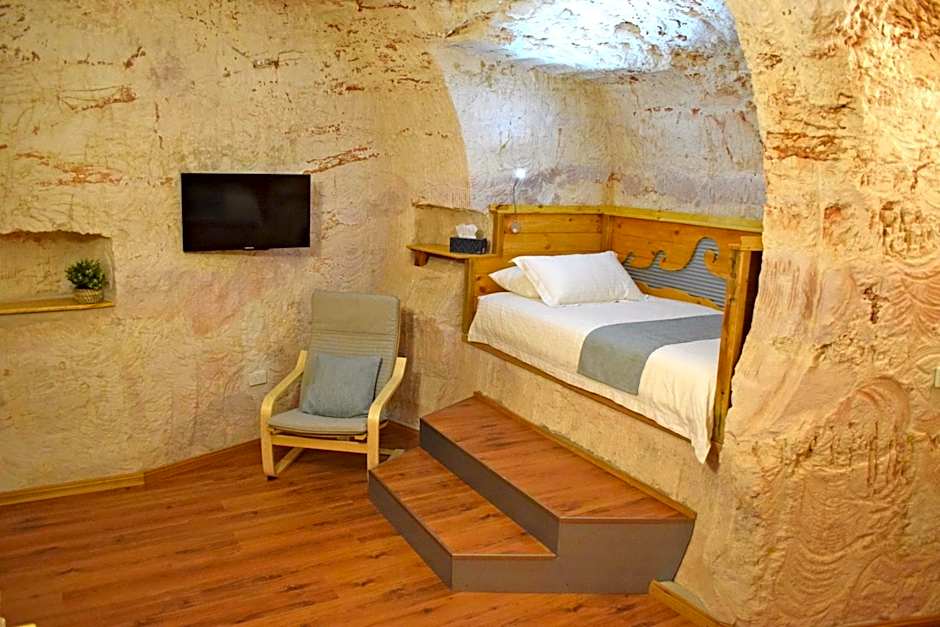 Dug Out B&B