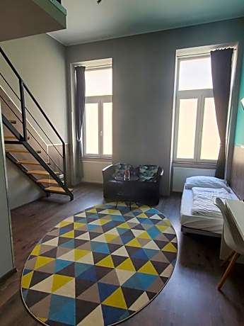 Triple Room with City View