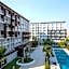 The Idle Hotel and Residence