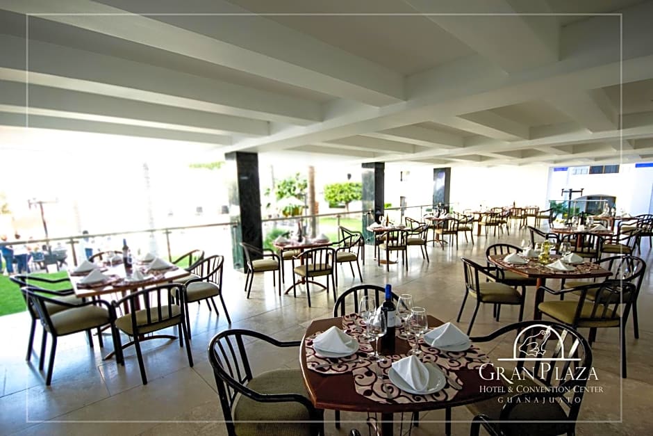 Hotel Gran Plaza & Convention Center