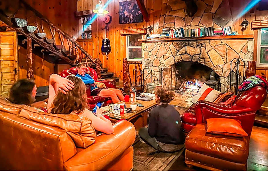 ITH Big Bear Lake Hostel & Retreat Center