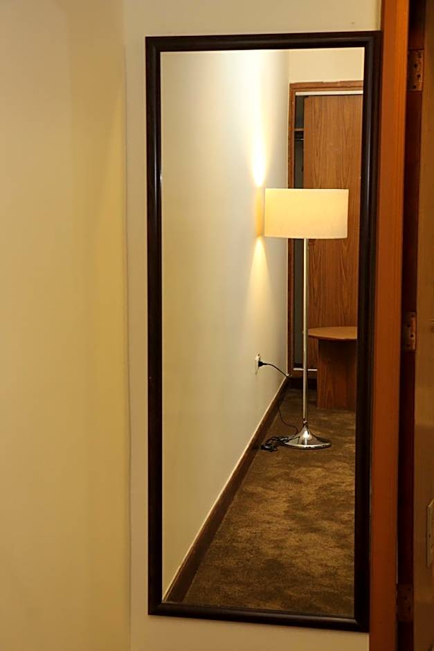 Silk Road Hotel