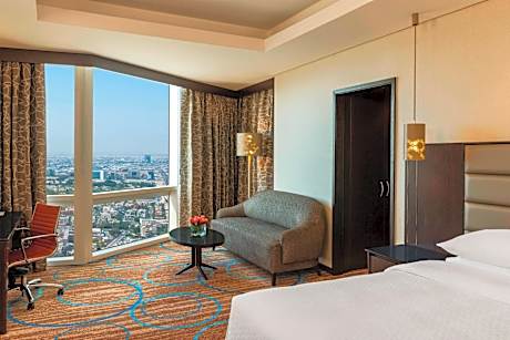 Business King Suite with View - High Floor